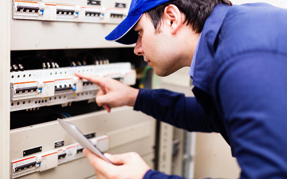 électricien de maintenance Bièvres